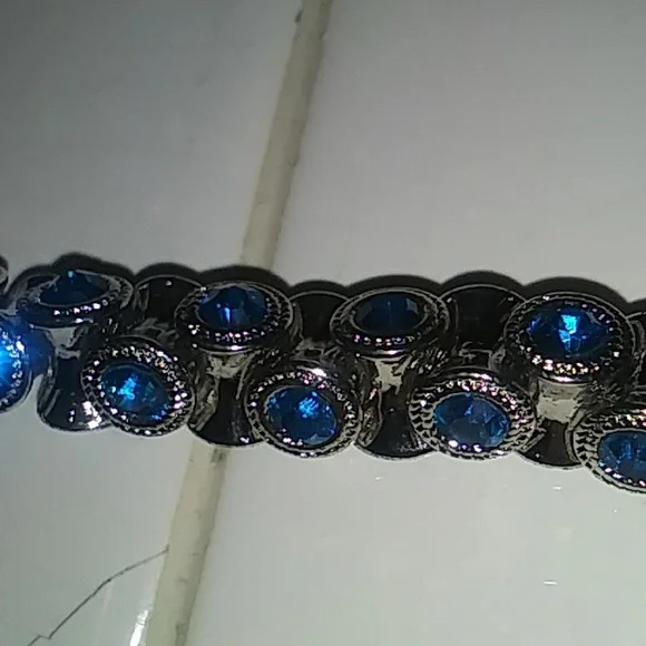 Blue Crystal Bracelet - Picture 3 of 3